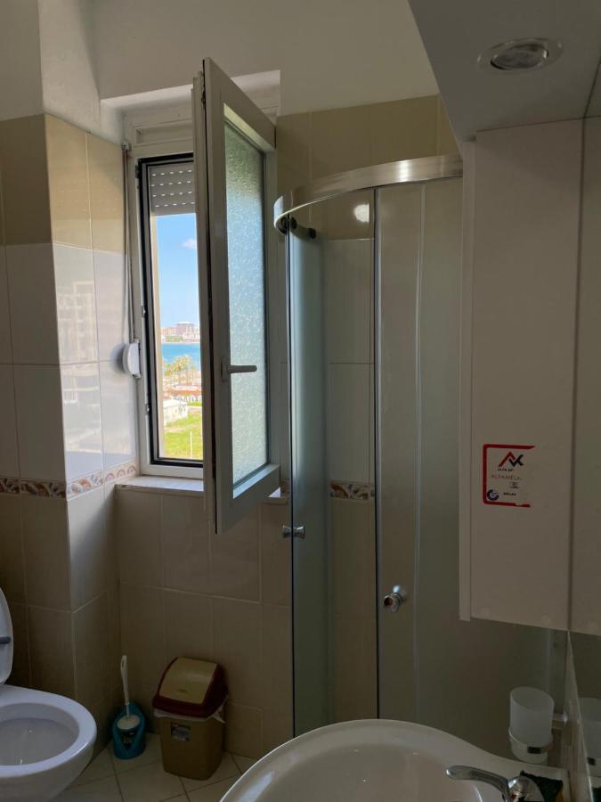 فلورا Family Suite Residence المظهر الخارجي الصورة