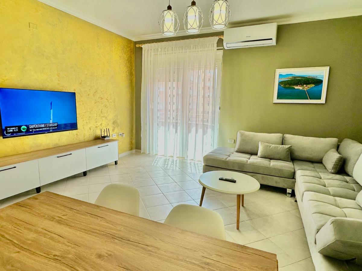 فلورا Family Suite Residence المظهر الخارجي الصورة
